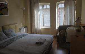 AirBnB room with ensuite in Istanbul, Turkey